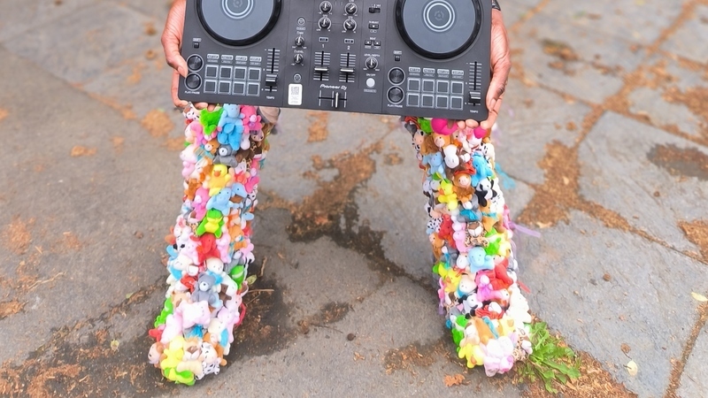 Rencontre avec une DJ swag 